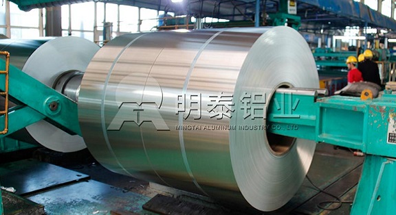 加多寶和王老吉共享紅罐包裝，罐裝材料實為5182鋁板